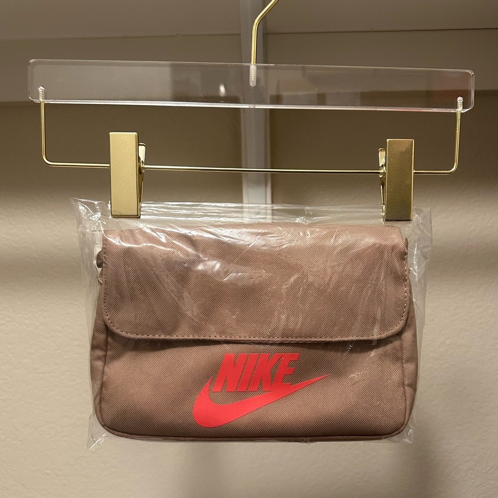 Nike crossbody bag